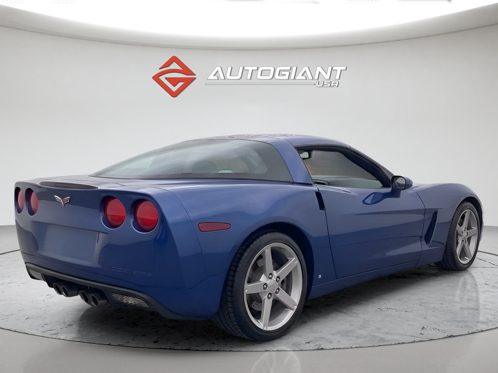 Used 2005 Chevrolet Corvette Coupe w/ Preferred Equipment Group RWD image 7