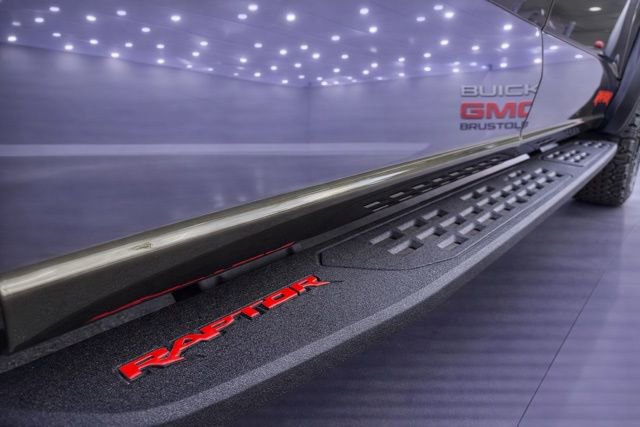 Used 2024 Ford F150 Raptor image 13