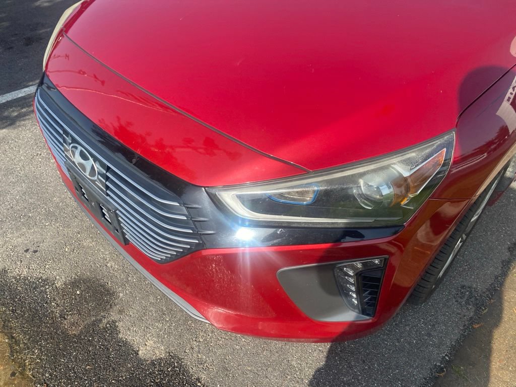 Used 2019 Hyundai Ioniq Limited w/ Ultimate Package 02 FWD image 2
