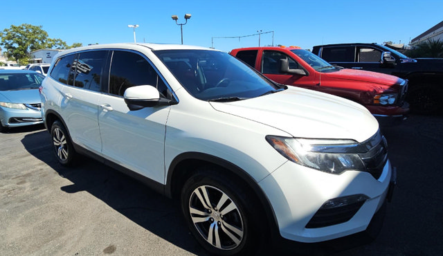 Used 2017 Honda Pilot EX-L image 2