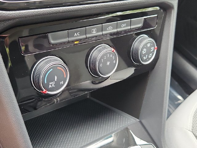 Certified 2023 Volkswagen Taos S FWD image 19