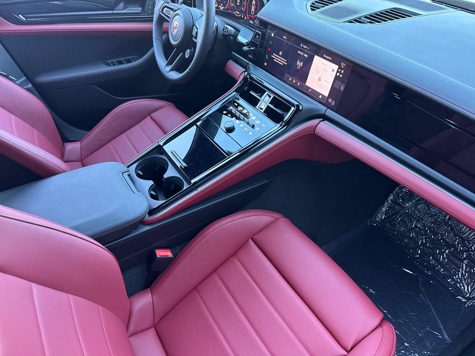 New 2026 Porsche Panamera 4 AWD/4WD image 15