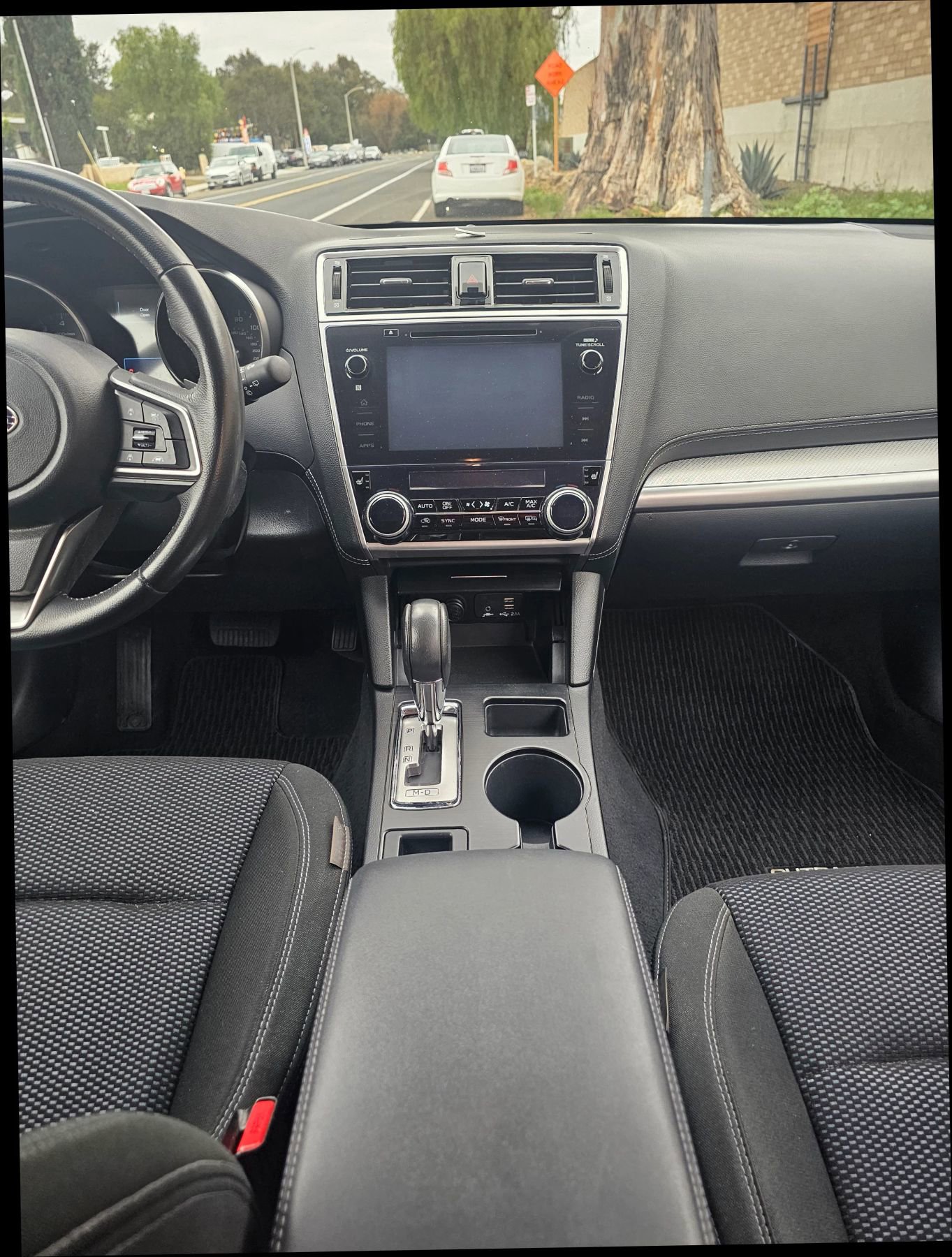 Used 2019 Subaru Outback 2.5i Premium image 29