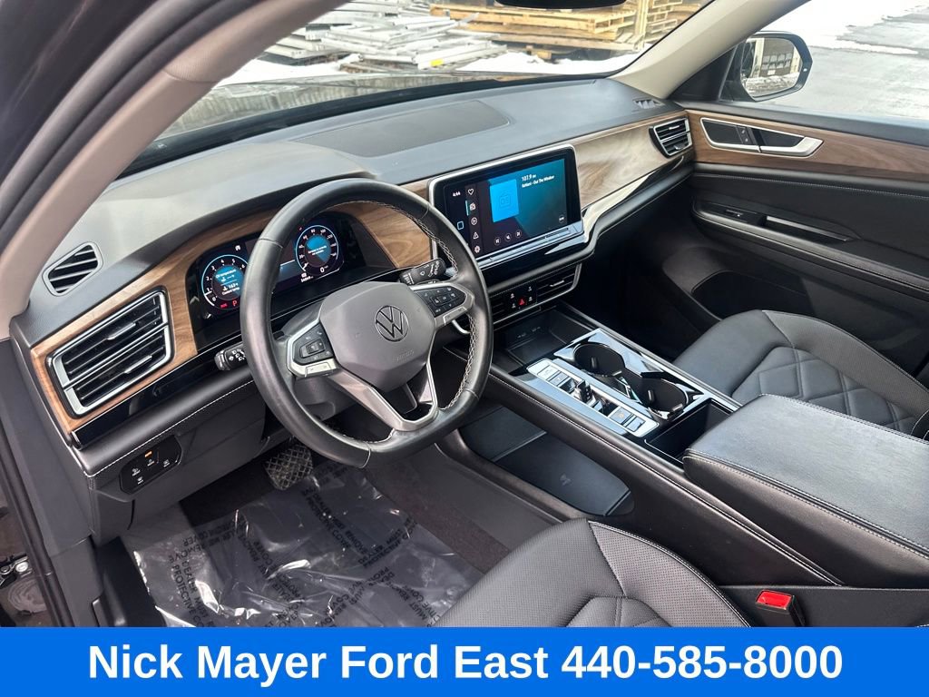 Used 2024 Volkswagen Atlas SE image 38