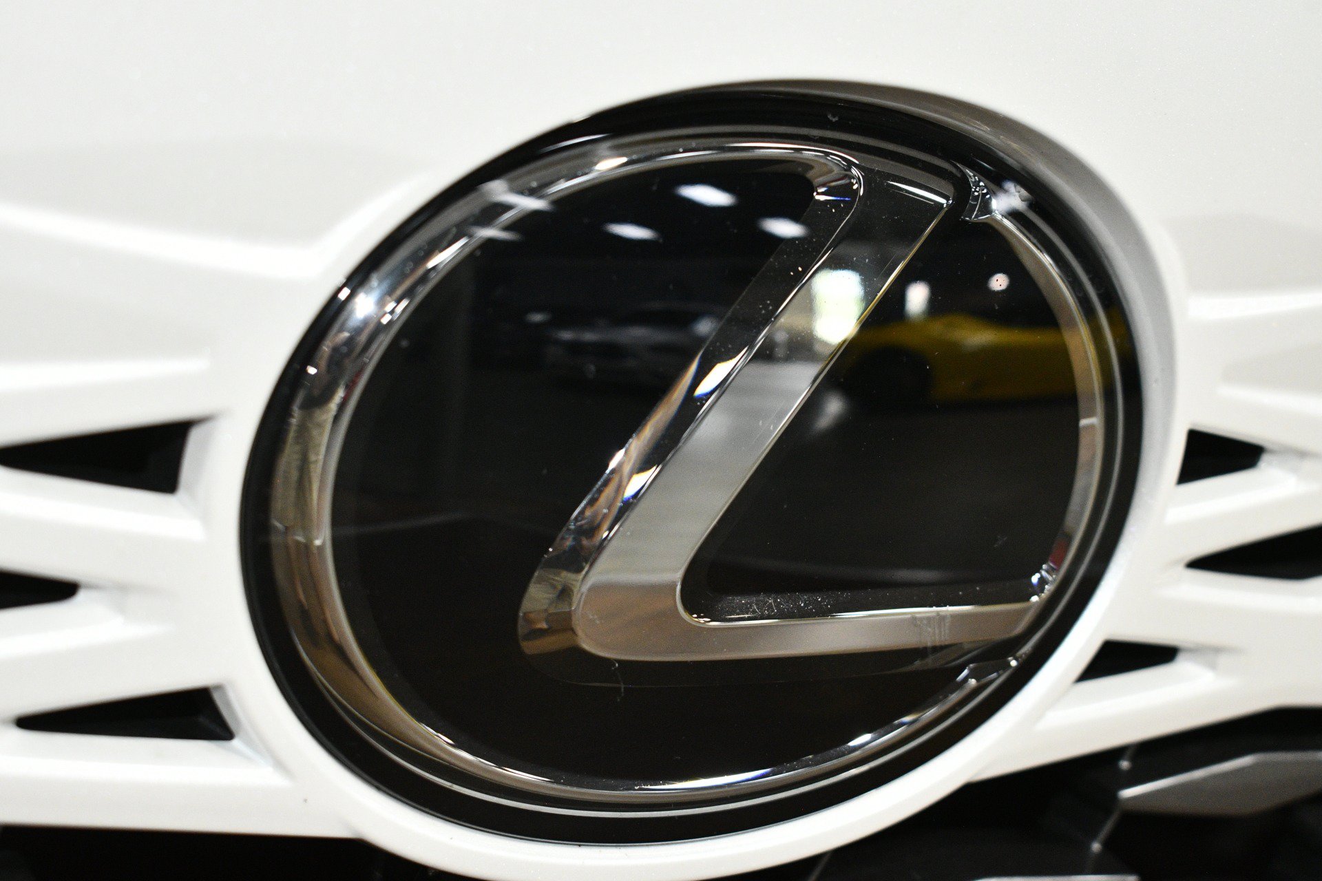 Used 2023 Lexus RX 350 AWD w/ Accessory Package image 99