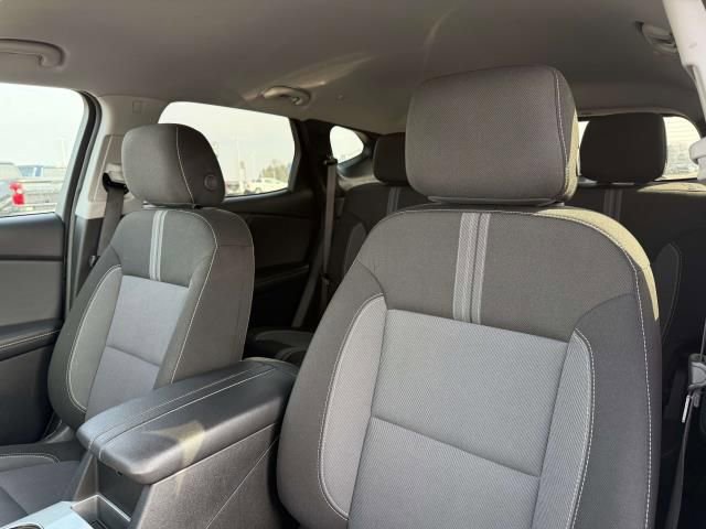 Used 2025 Chevrolet Blazer LT AWD/4WD image 11