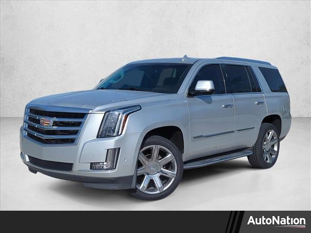Used 2018 Cadillac Escalade Luxury RWD image 1