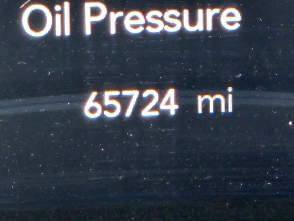 Used 2023 Chrysler Pacifica Touring-L image 25