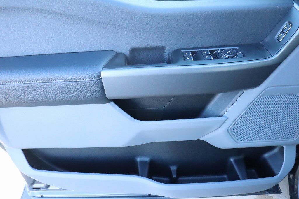 New 2026 Ford F250 XLT w/ FX4 Off-Road Package image 14