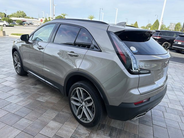 Used 2023 Cadillac XT4 Sport FWD image 4