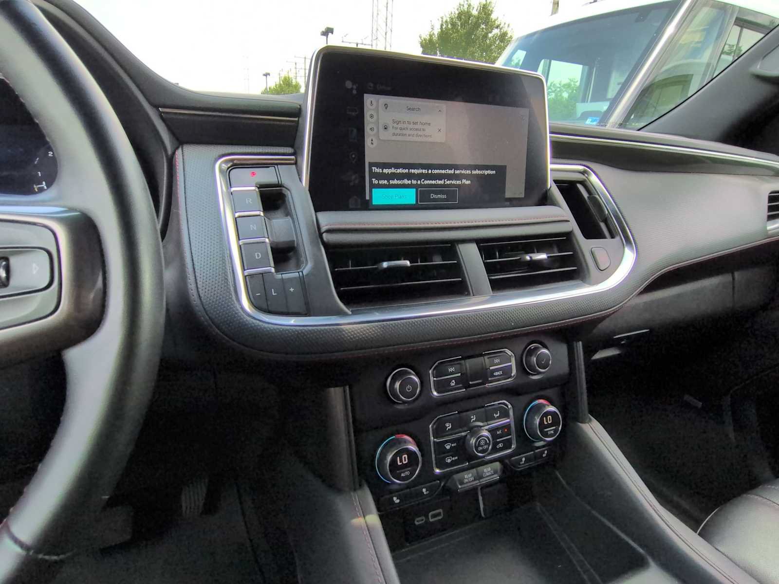 Used 2024 Chevrolet Tahoe RST w/ Luxury Package AWD/4WD image 30