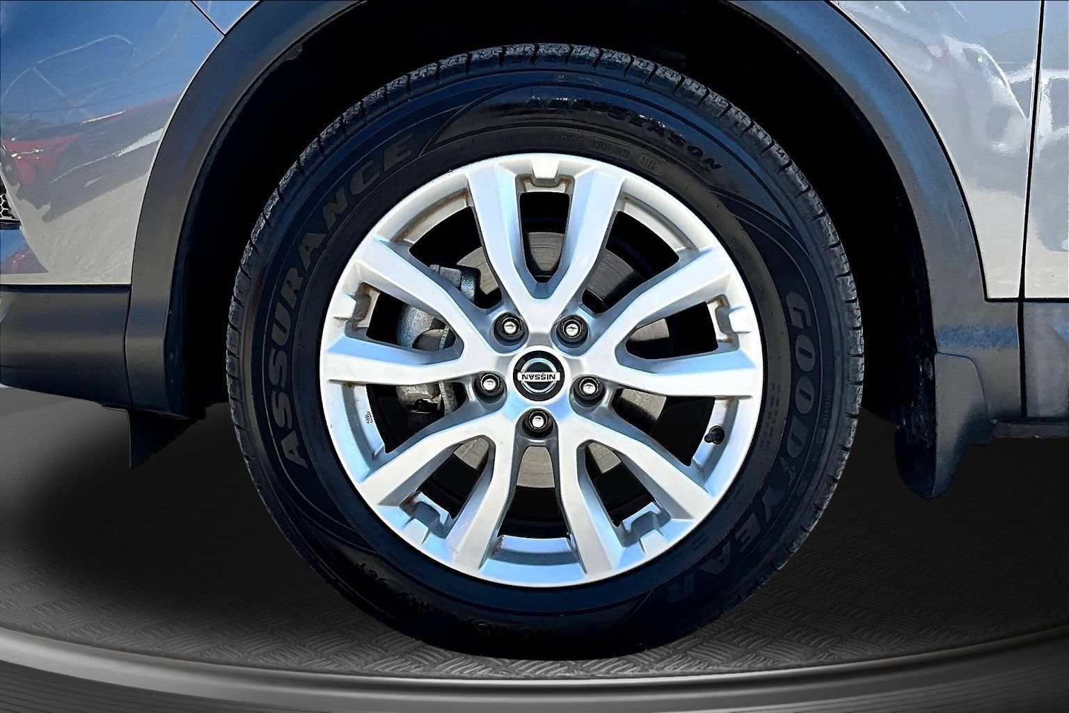 Used 2020 Nissan Rogue Sport SV AWD/4WD image 29
