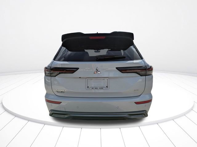 New 2026 Mitsubishi Outlander SEL image 5