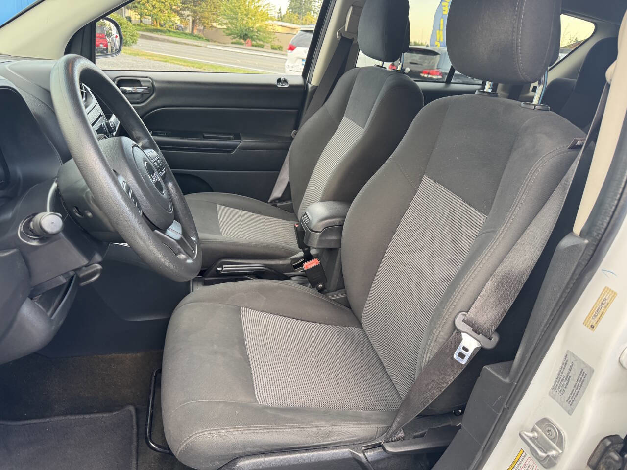 Used 2016 Jeep Compass Sport w/ Power Value Group image 12