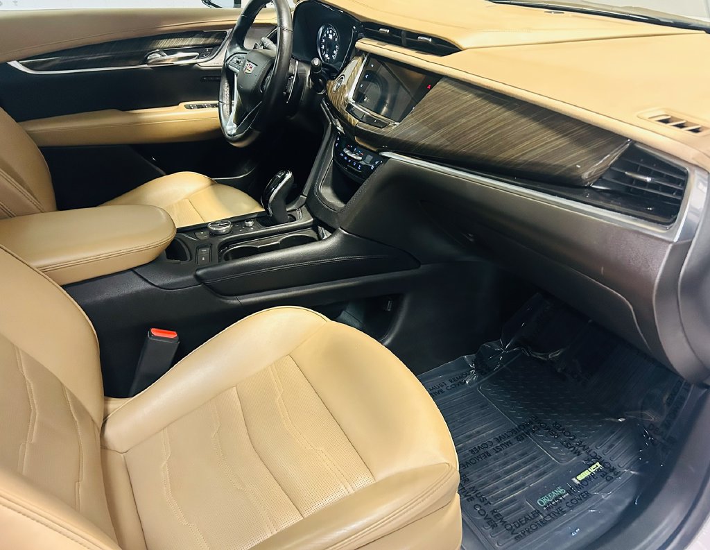 Used 2022 Cadillac XT6 Sport w/ Platinum Package AWD/4WD image 21