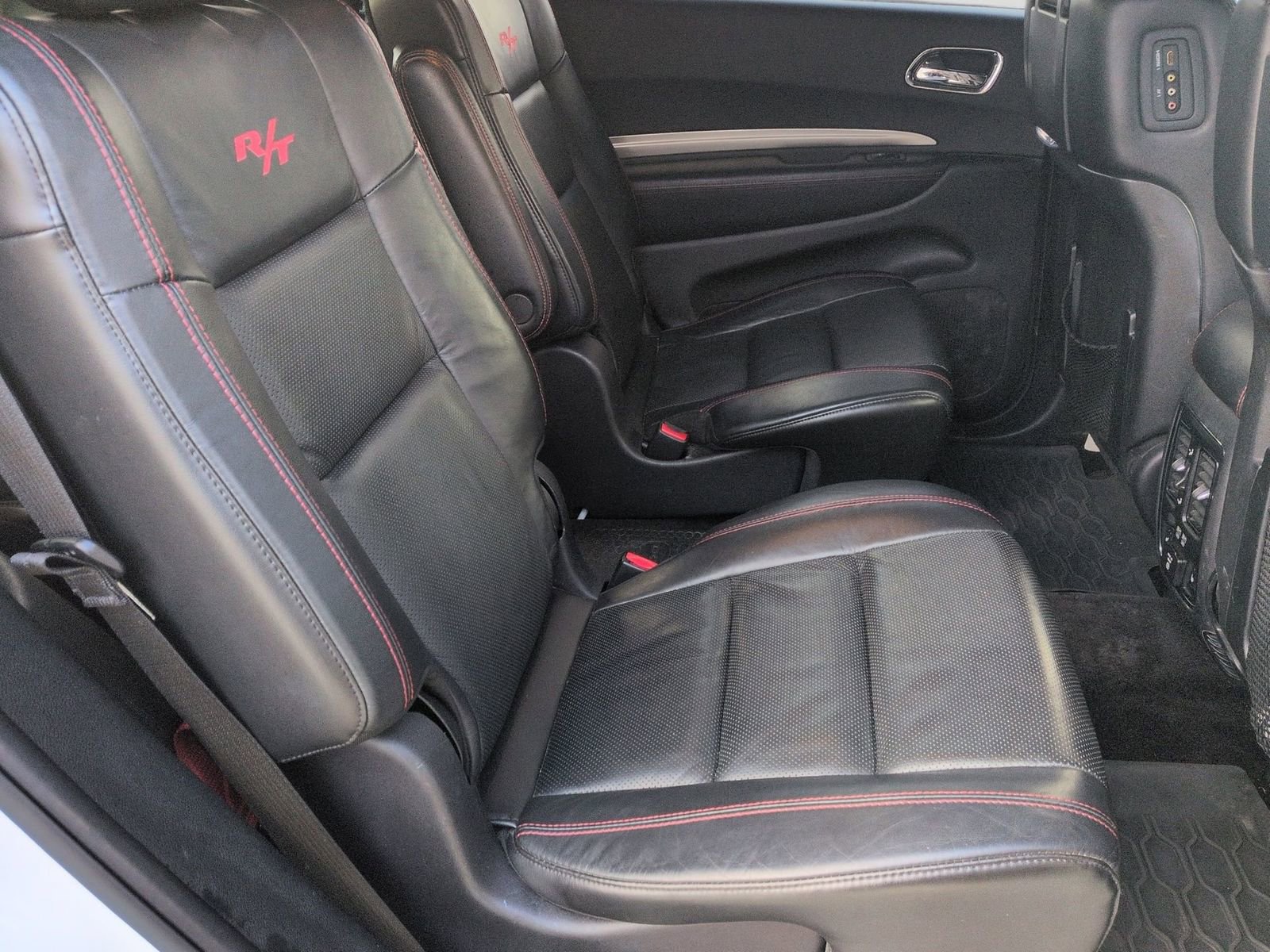 Used 2016 Dodge Durango R/T w/ Technology Group image 27