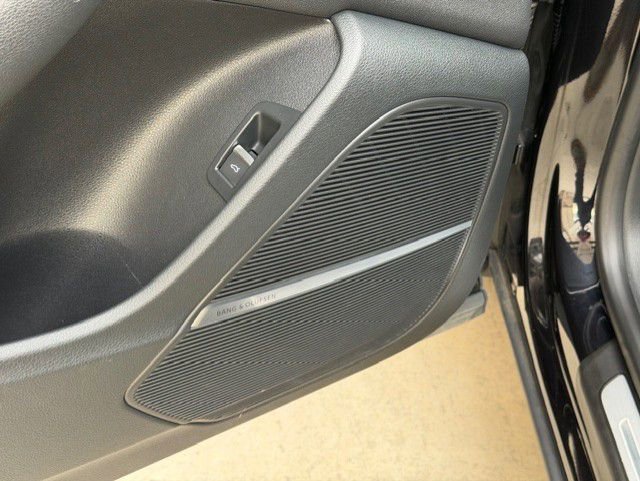 Used 2019 Audi Q8 Premium Plus image 25