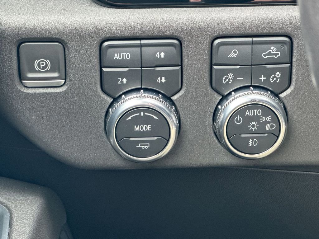 Used 2022 GMC Sierra 1500 SLT w/ SLT Premium Plus Package image 18