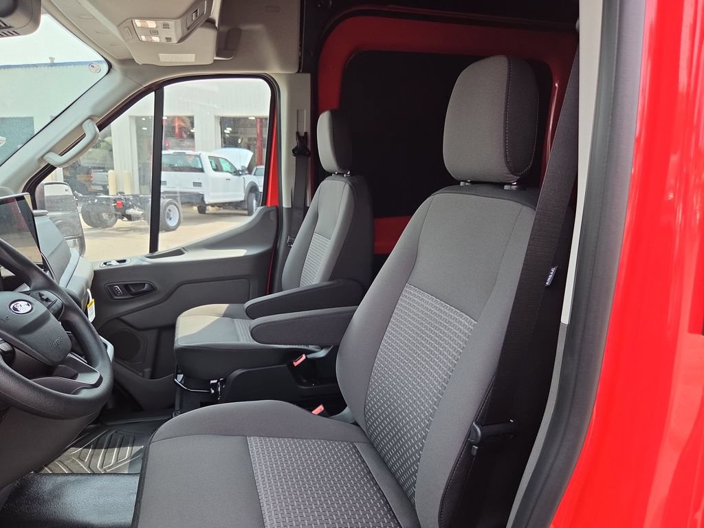 New 2026 Ford Transit 250 148 Medium Roof w/ Interior Upgrade Package RWD image 21