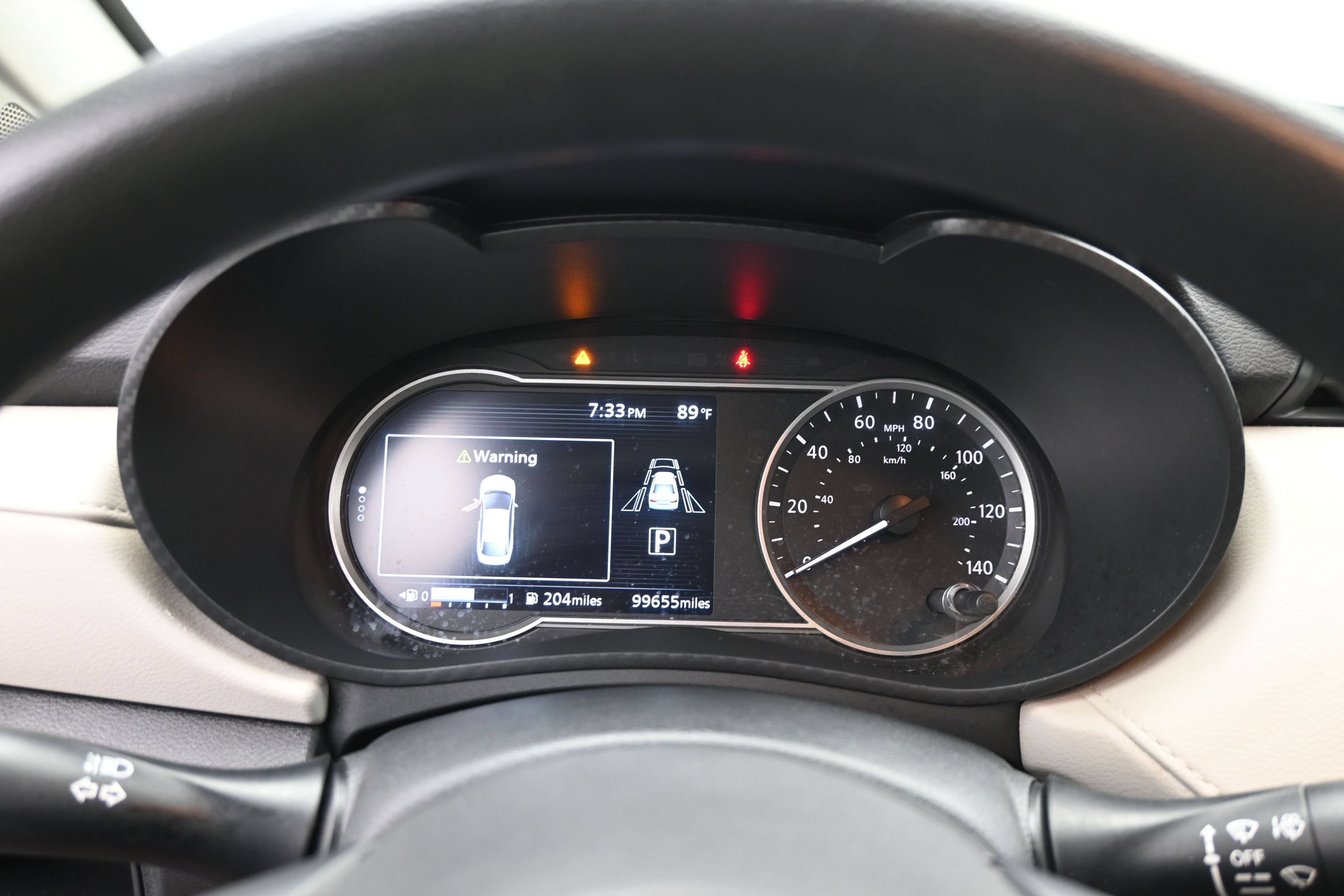 Used 2021 Nissan Versa SV FWD image 18