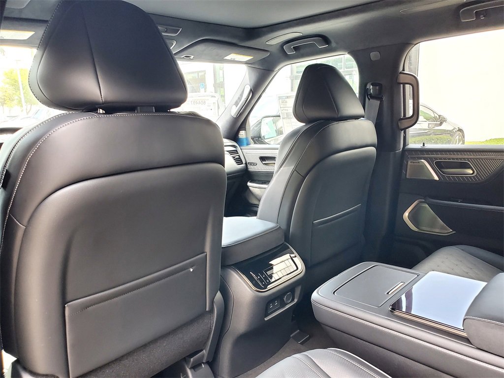 New 2025 INFINITI QX80 Autograph image 8