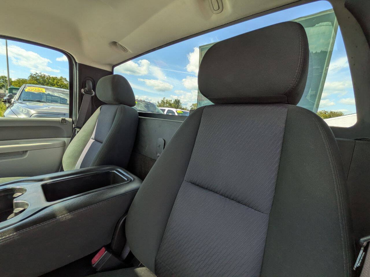 Used 2012 Chevrolet Silverado 2500 W/T w/ Snow Plow Prep Package AWD/4WD image 12