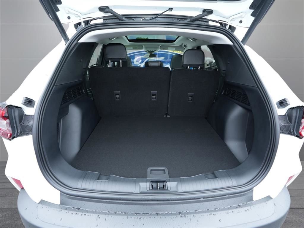 New 2026 Ford Escape Platinum w/ Premium Technology Package image 27