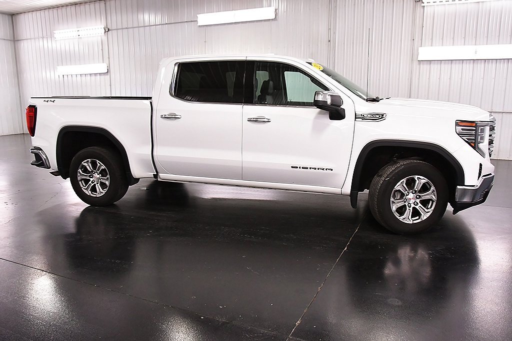Used 2025 GMC Sierra 1500 SLT image 8