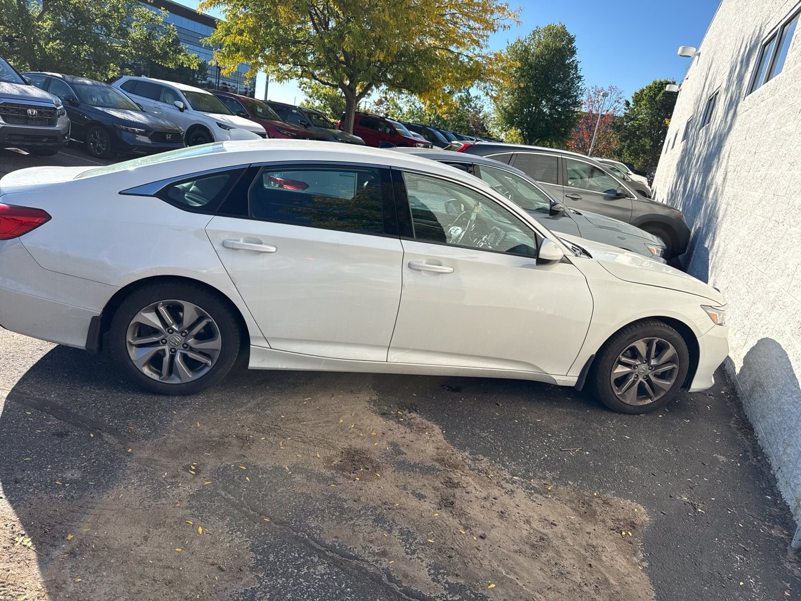 Used 2020 Honda Accord LX image 10