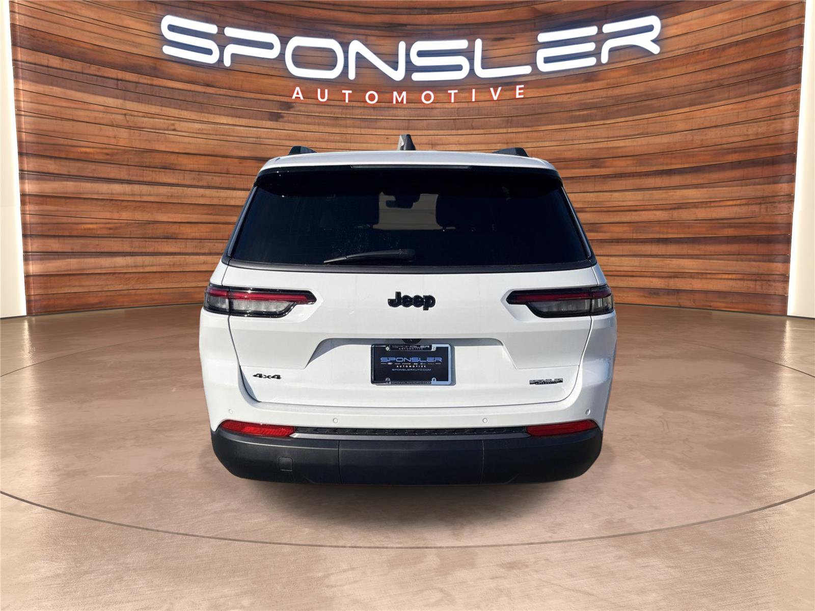 New 2026 Jeep Grand Cherokee L Limited w/ Limited Altitude Package image 5