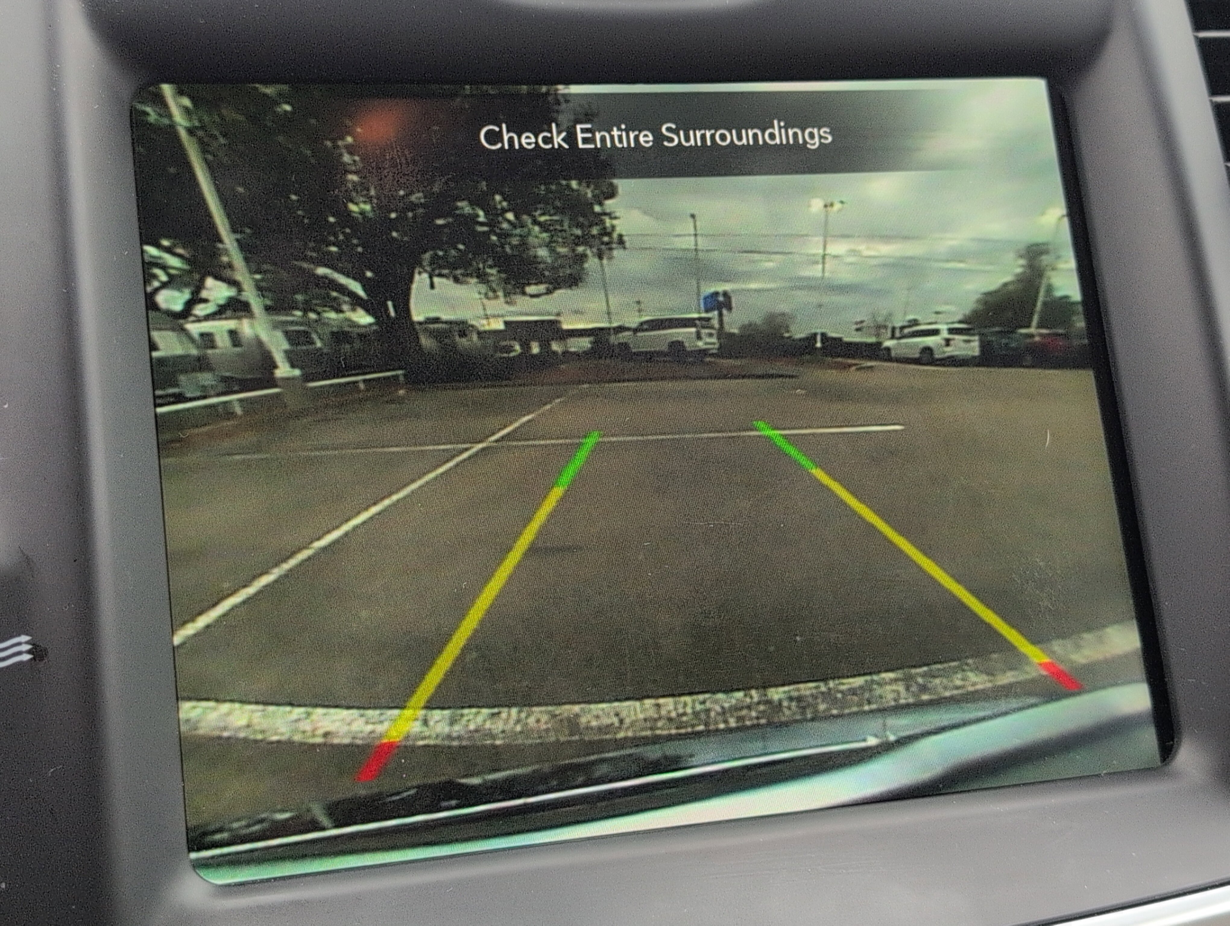 Used 2020 Chrysler 300 Limited w/ Safetytec Plus Group image 19