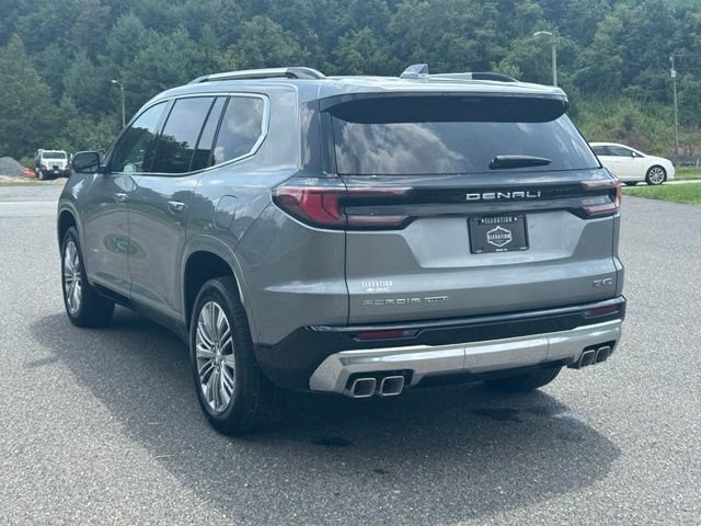 New 2027 GMC Acadia Denali w/ LPO, Floor Liner Package AWD/4WD image 5