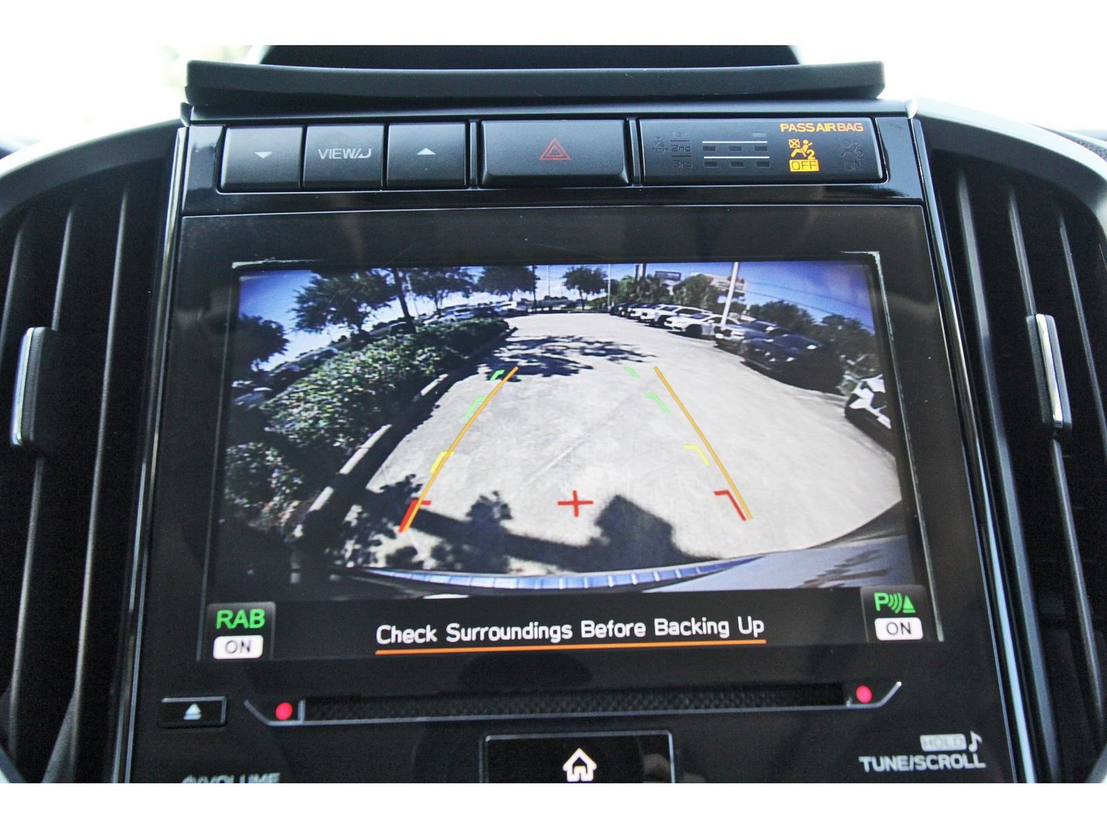 Used 2021 Subaru Ascent Touring AWD/4WD image 24