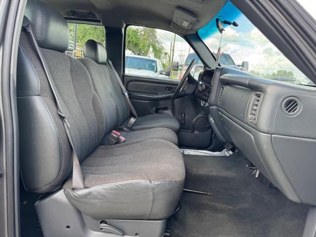 Used 2000 Chevrolet Silverado 1500 2WD Extended Cab image 16