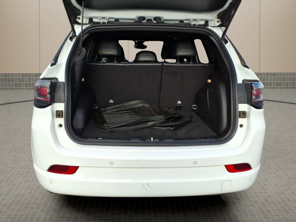 Used 2023 Jeep Compass High Altitude image 26