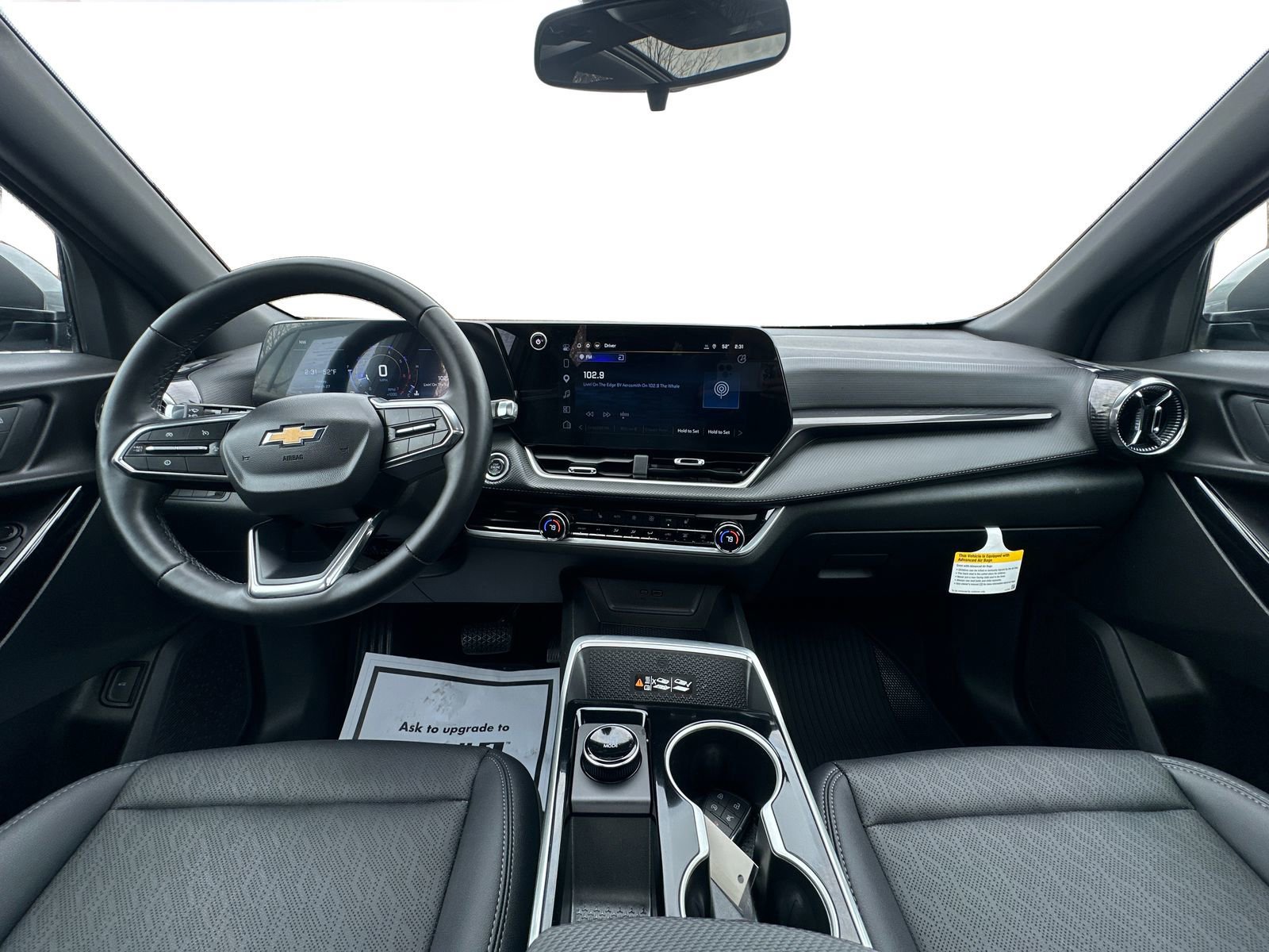 New 2026 Chevrolet Equinox LT w/ Convenience Package II image 14