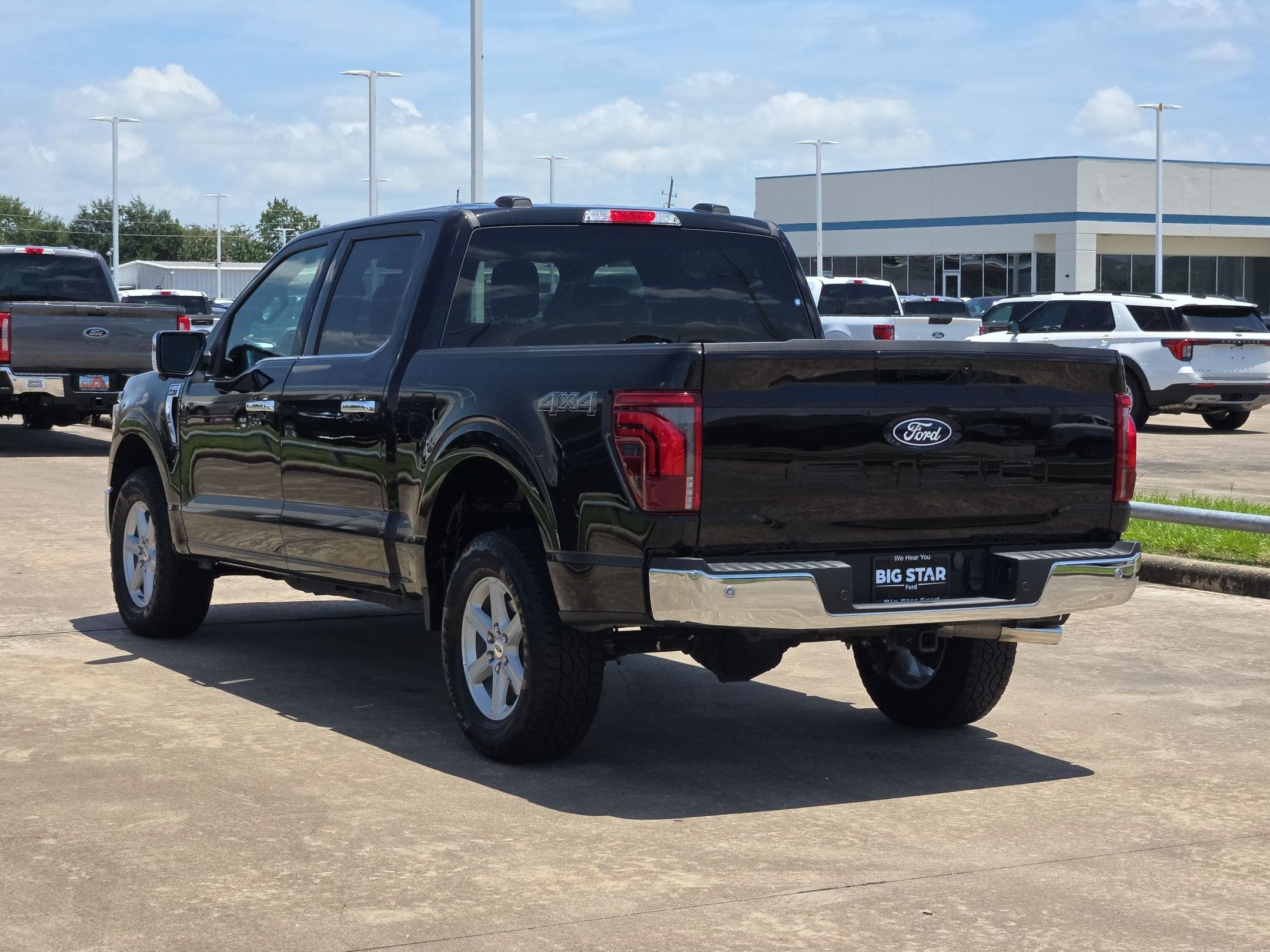 Used 2025 Ford F150 Lariat AWD/4WD image 7