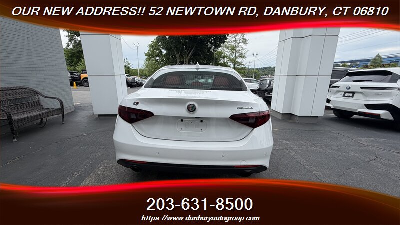 Used 2022 Alfa Romeo Giulia Sprint AWD/4WD image 4