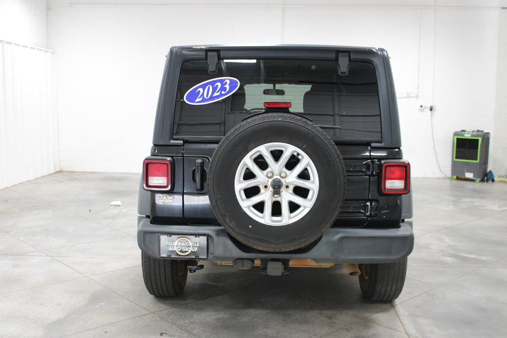 Used 2023 Jeep Wrangler Unlimited Sport AWD/4WD image 8