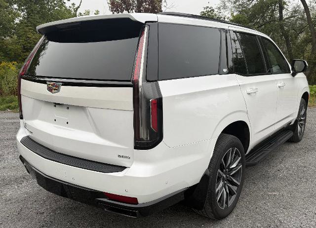 Certified 2021 Cadillac Escalade Sport Platinum image 5