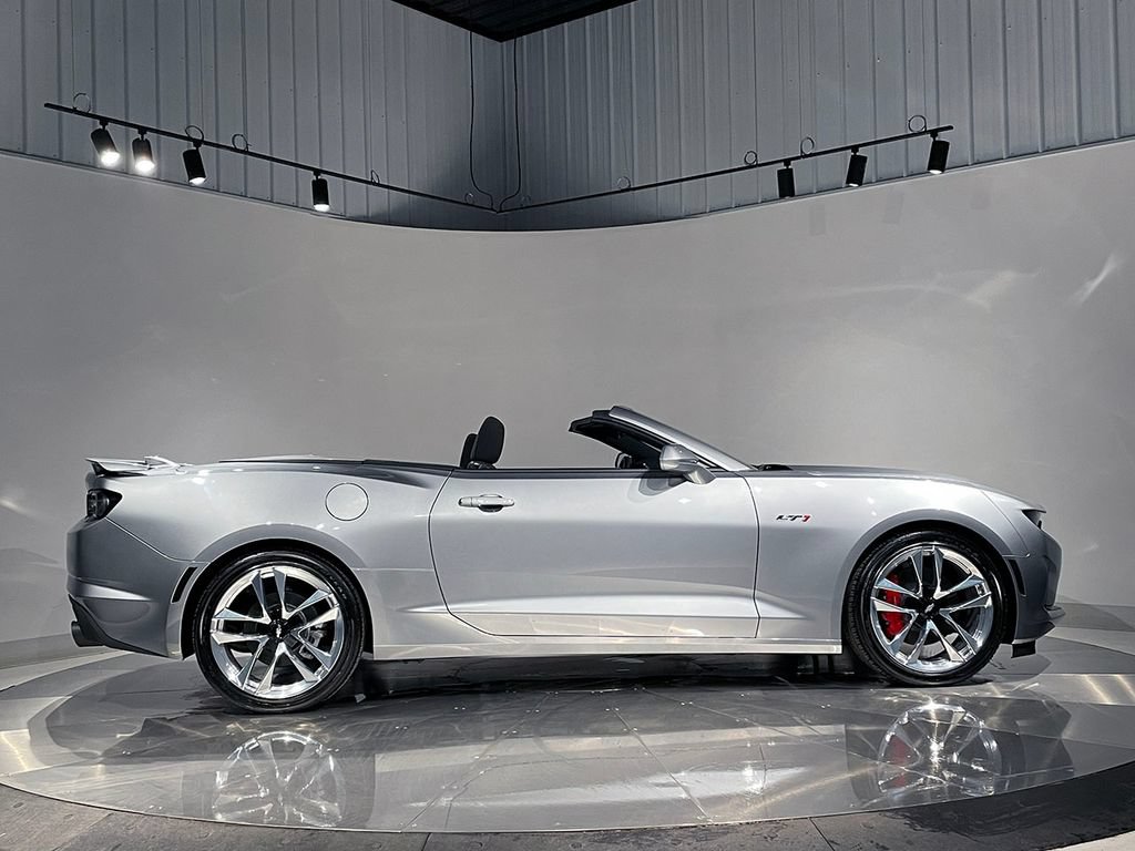 Used 2024 Chevrolet Camaro LT w/ RS Package RWD image 4