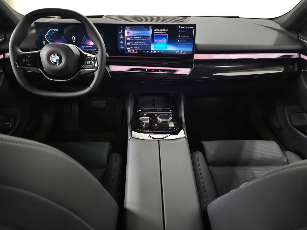 Used 2024 BMW 540i xDrive AWD/4WD image 12