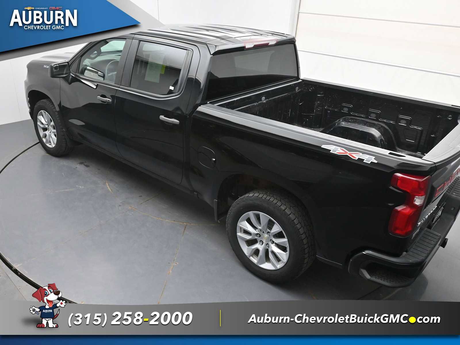 Used 2019 Chevrolet Silverado 1500 Custom w/ Custom Convenience Package AWD/4WD image 28