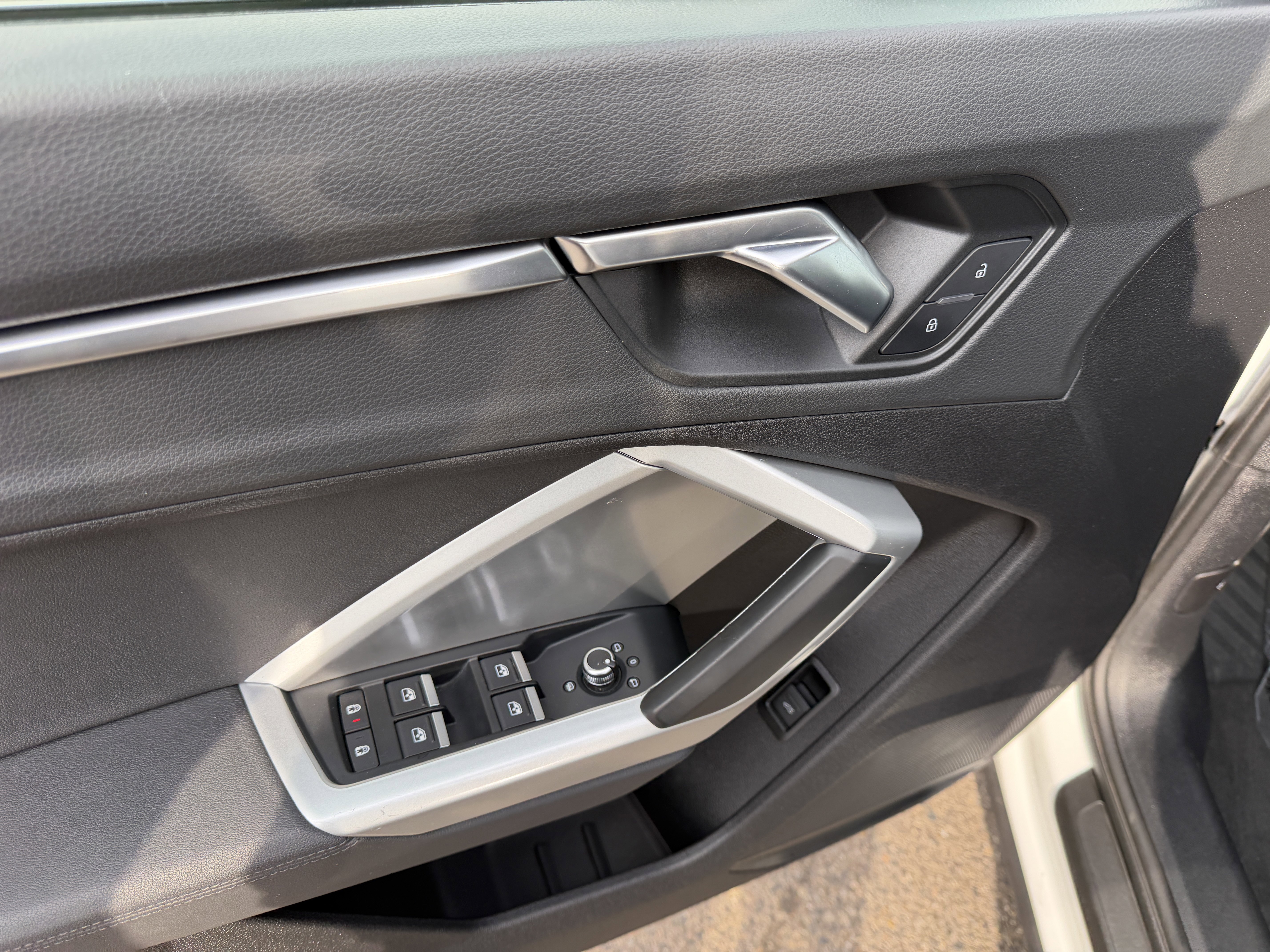 Used 2020 Audi Q3 2.0T Premium AWD/4WD image 20