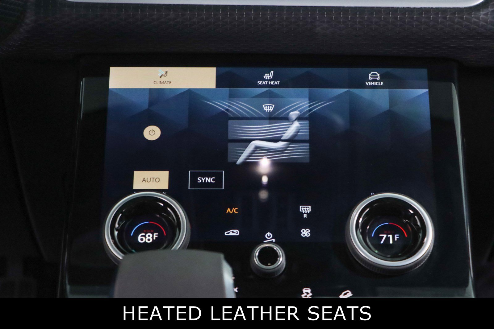 Used 2022 Land Rover Range Rover Velar R-Dynamic S image 20