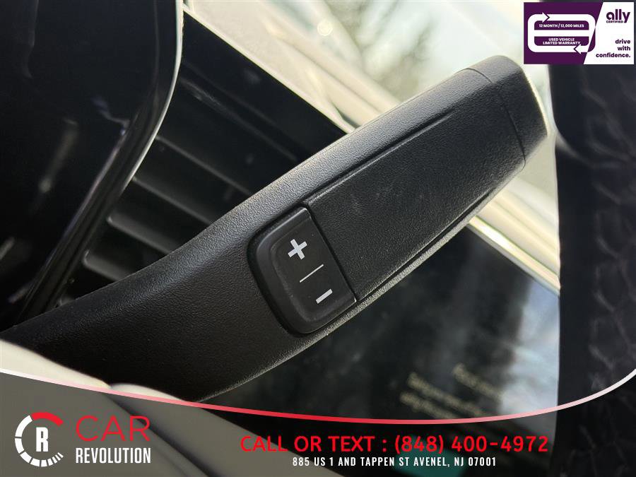 Used 2024 Chevrolet Silverado 2500 LT AWD/4WD image 15