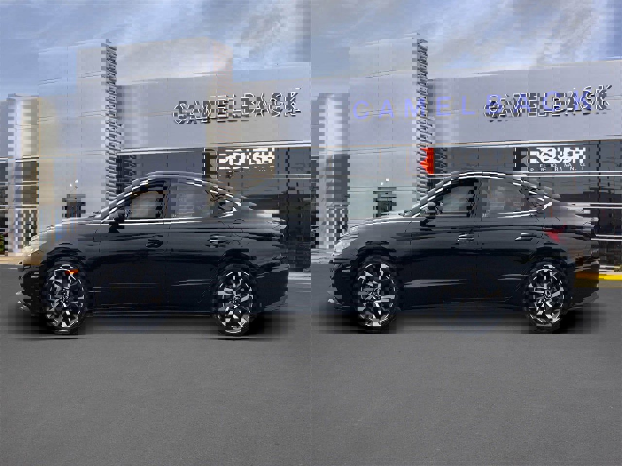 Used 2023 Hyundai Sonata SEL Plus image 2