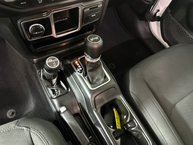 Used 2022 Jeep Wrangler Willys AWD/4WD image 20
