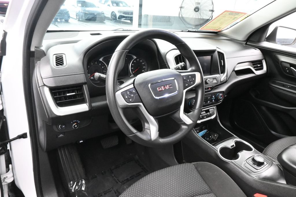 Used 2022 GMC Terrain SLE FWD image 11