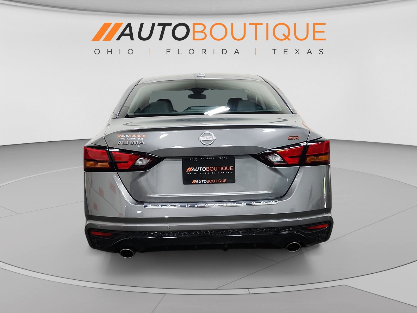 Used 2023 Nissan Altima 2.5 SR FWD image 4